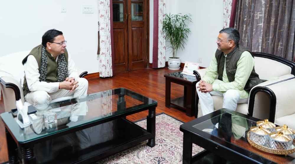 राज्य में सशक्त भू कानून लागू करने पर मेयर सौरभ थपलियाल ने मुख्यमंत्री का जताया आभार राज्य में सशक्त भू कानून लागू करने पर मेयर सौरभ थपलियाल ने मुख्यमंत्री का जताया आभार