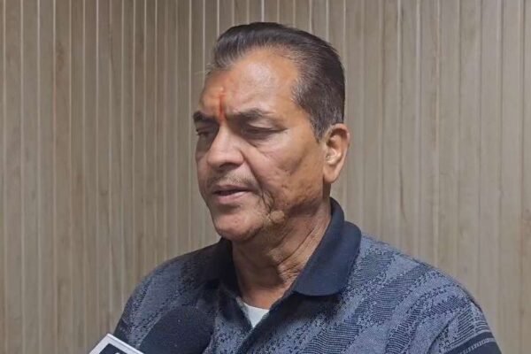 बयान पर मचा बवाल, तो कैबिनेट मंत्री प्रेमचंद अग्रवाल ने खेद किया प्रकट बयान पर मचा बवाल, तो कैबिनेट मंत्री प्रेमचंद अग्रवाल ने खेद किया प्रकट
