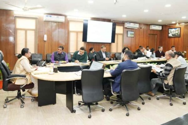 मुख्य सचिव राधा रतूड़ी ने महिला सशक्तिकरण की योजनाओं के Performance Audit के निर्देश दिए