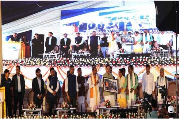 बड़कोट-सिल्कयारा बेंड टनल परियोजना की सफलता: उत्तराखंड के लिए ऐतिहासिक क्षण