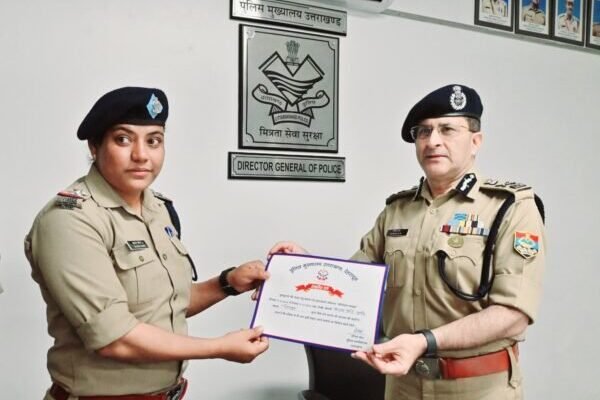 उत्तराखण्ड पुलिस के “ऑपरेशन स्माइल” से लौटी 2509 परिवारों की मुस्कान, परिजनों ने की सराहना
