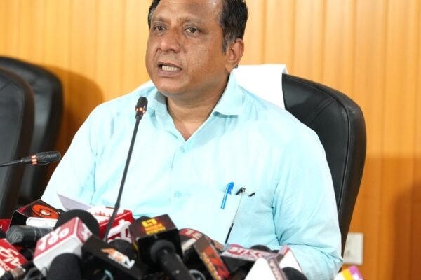 धामी कैबिनेट की बैठक हुई खत्म ये लिए गए महत्वपूर्ण निर्णय