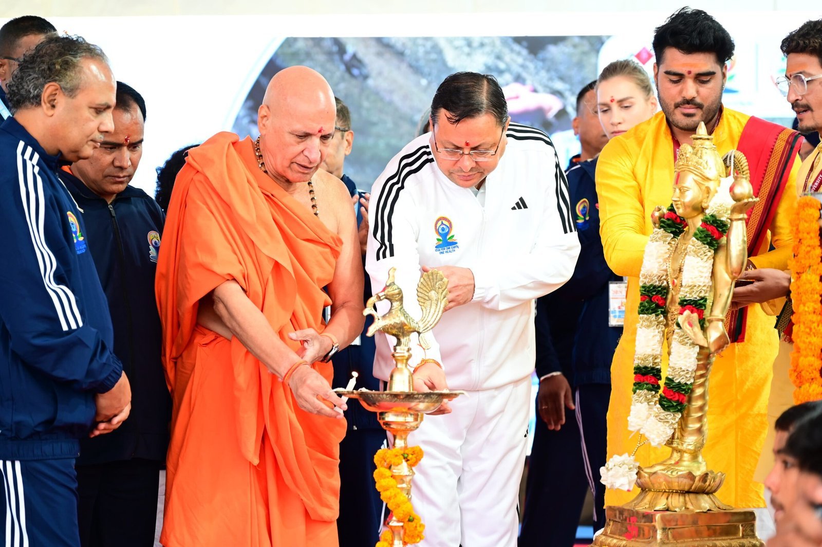 गैरसैंण की धरती से मुख्यमंत्री का उदघोष : उत्तराखंड को बनाएंगे योग और वेलनेस की वैश्विक राजधानी*