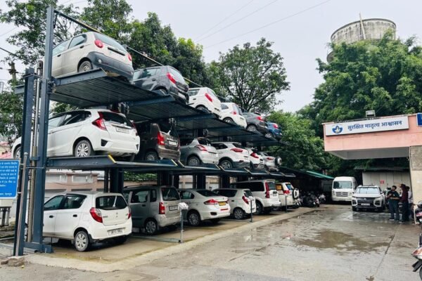दून को मिली आधुनिक ऑटोमैटिक पार्किंग जिलाधिकारी संविन बंसल की मेहनत रंग लाई