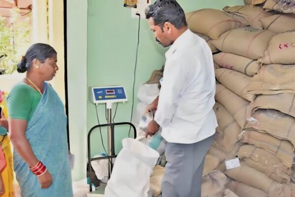 हजारों उपभोक्ताओं को राहत, दर्जनों परिवारों को मिला रोजगार