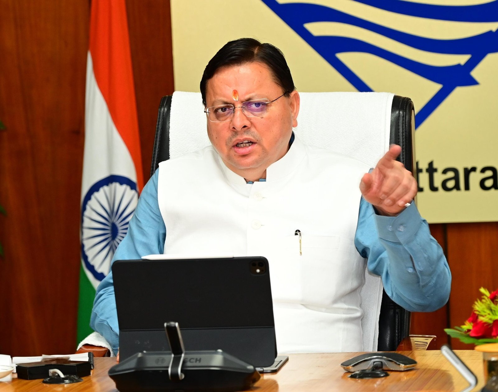 धर्मांतरण के कानून को और सख़्त करने के मुख्यमंत्री ने दिए निर्देश