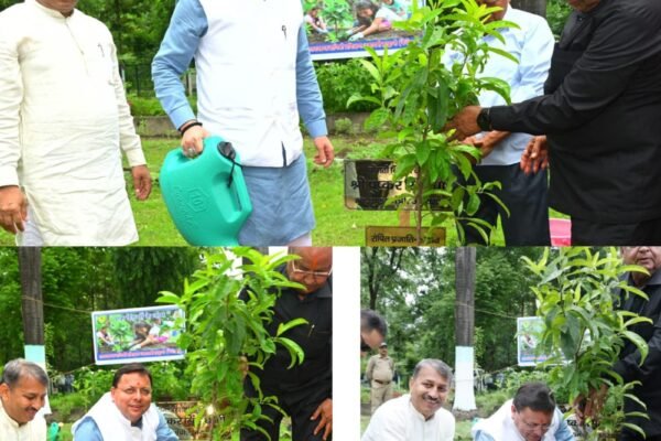 एक पेड़ माँ के नाम’ अभियान के अंतर्गत मुख्यमंत्री ने किया वृक्षारोपण, पर्यावरण संरक्षण का दिया संदेश