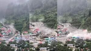उत्तरकाशी में भारी तबाही 20 से 25 होम स्टे तबाह: देखें वीडियो
