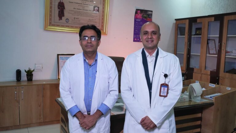 श्री महंत इन्दिरेश अस्पताल में स्तन कैंसर पीड़ित महिला का पूरा स्तन हटाकर नया स्तन बनाया
