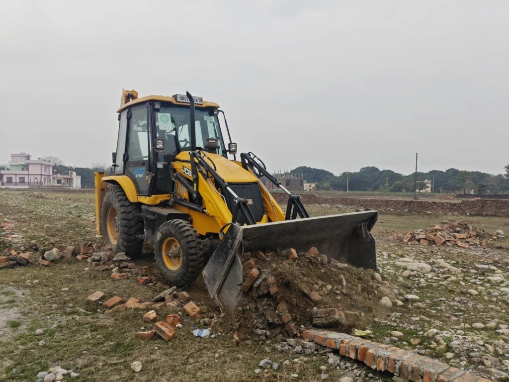 एमडीडीए की सख़्त कार्रवाई : अवैध प्लॉटिंग पर चला बुलडोज़र, 10 बीघा क्षेत्र में ध्वस्तीकरण