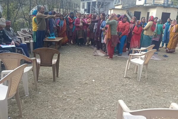 मखेत गाँव के ग्रामीणो ने शादी विवाह मे शराब परोसने पर लगाया पूर्ण रुप से प्रतिबंध