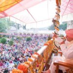 श्री दरबार साहिब एवम् श्री झण्डा साहिब मेंचला दर्शनों व मनौतियों का क्रम