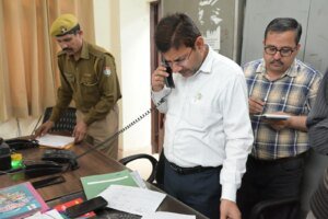 गैस की कालाबाजारी पर प्रशासन की ताबड़तोड़ छापेमारी