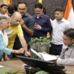 82 वर्षीय दिव्यांग बुजुर्ग नत्थीलाल का पानी का 31657 का बिल डीएम ने करवाया माफ; वन टाइम सेटलमेंट उपरान्त रू0 20170 राइफल फंड से जमा