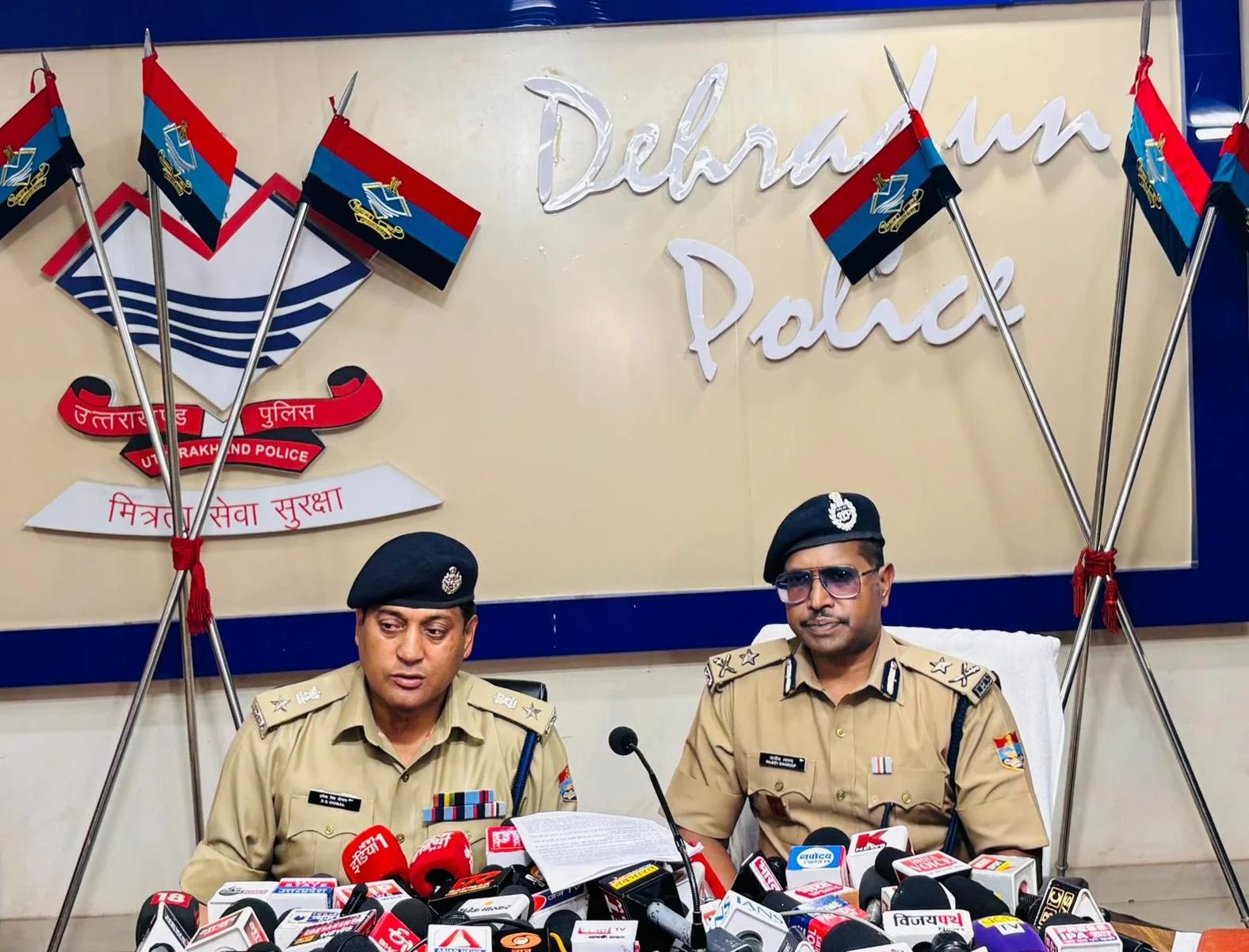 धामी पुलिस की कार्रवाई दमदार, अपराधियों की कमर तोड़ रहा आप्रेशन प्रहार 17 साल बाद मुठभेड़ में मारा गया बदमाश