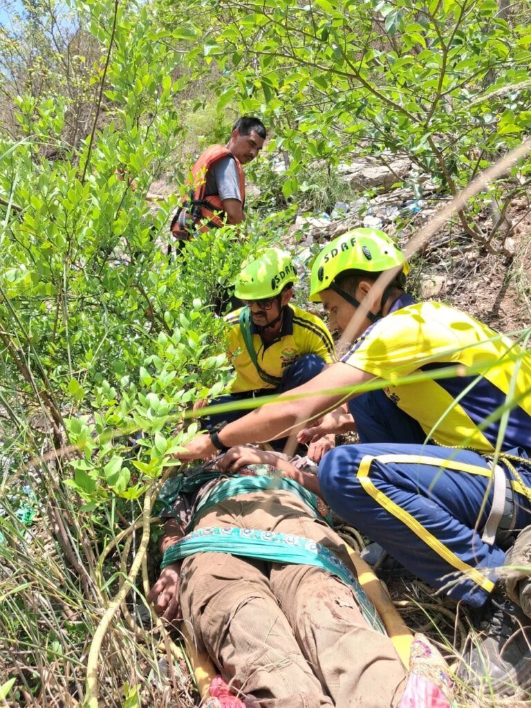 उत्तराखंड में दर्दनाक सड़क हादसा तीन की मौत चार की तलाश जारी