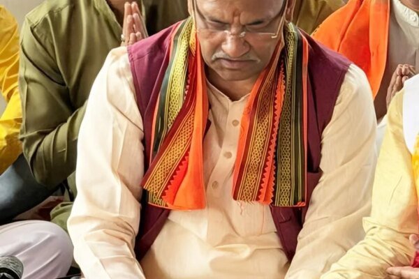 प्रधानमंत्री नरेंद्र मोदी के ऐतिहासिक कीर्तिमान पर कालू सिद्ध मंदिर में विशेष पूजा-अर्चना, हवन एवं कीर्तन आयोजित