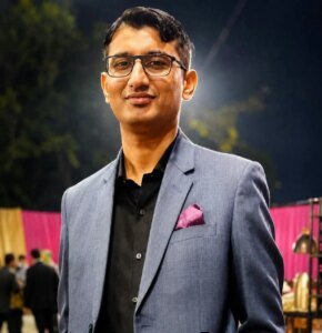 बद्रीनाथ में दान चढ़ावे के प्रकरण पर सरकार सख्त, उच्च स्तरीय कमेटी करेगी जांच, अनुशासनहीनता पर एक कार्मिक निलंबित