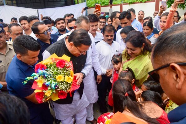 एसजीआरआर इंटरनेशनल स्कूल पहुँचे मुख्यमंत्री शिक्षा और संस्कार को मिली नई ऊर्जा