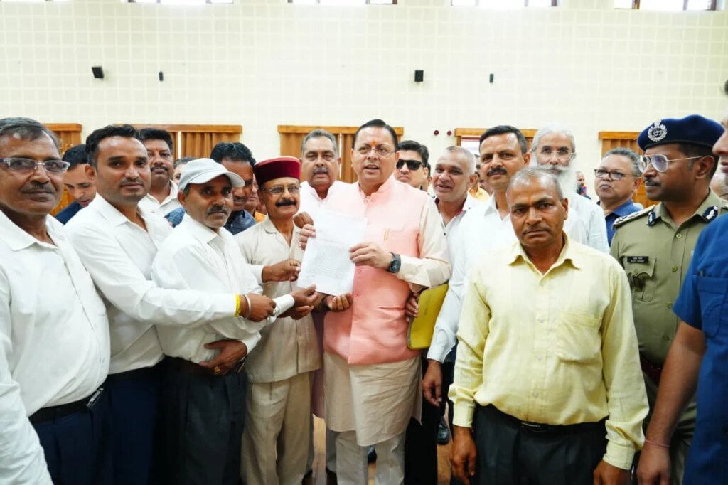 मुख्यमंत्री ने जन समस्याओं के त्वरित एवं समयबद्ध समाधान के दिए निर्देश