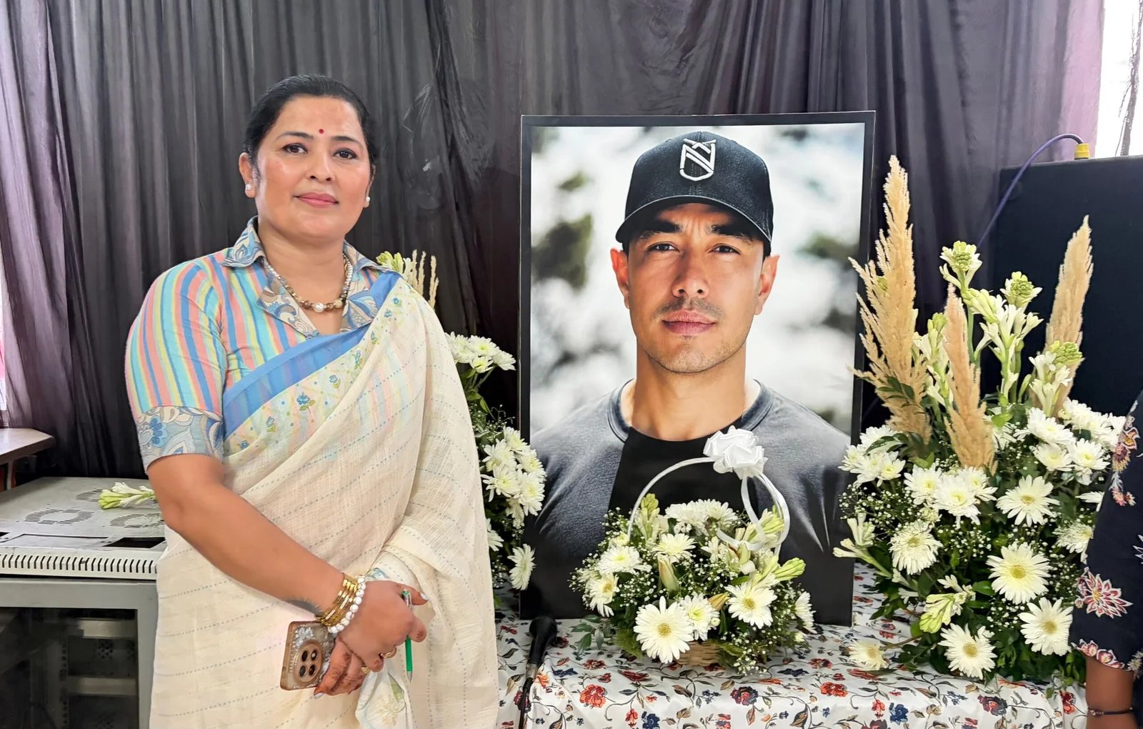 प्रदेश कांग्रेस मुख्यालय में महान पर्वतारोही निर्मल पुर्जा “निम्सदाई” को दी भावपूर्ण श्रद्धांजलि