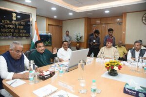 महाराज ने तिलवाड़ा-मायली-गुप्तकाशी मोटर मार्ग को दो लेन में विकसित करने को कहा