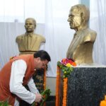 सीमांत क्षेत्र में शहीद स्मारक एवं विशाल तिरंगे का लोकार्पण, सीएम धामी ने वीर शहीदों को किया नमन