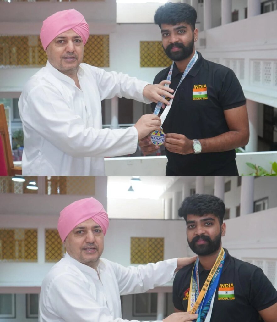श्री गुरु राम राय विश्वविद्यालय के कराटे चैम्पियन हर्ष व्यास स्काॅटलैण्ड में परचम लहराने को तैयार